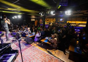 City listening room