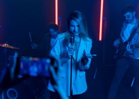 Signal Sessions: Nia Vale